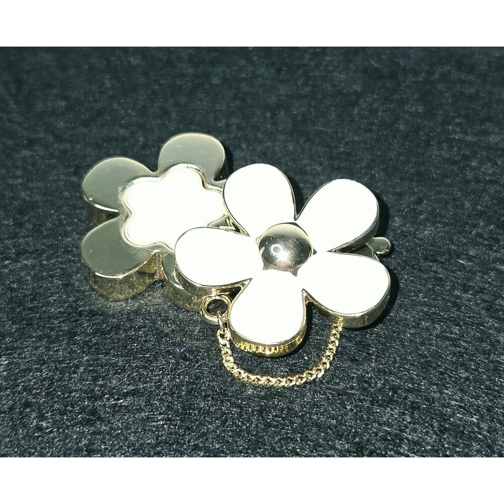 Daisy Perfume Brooch Marc Jacobs - Picture 6 of 13